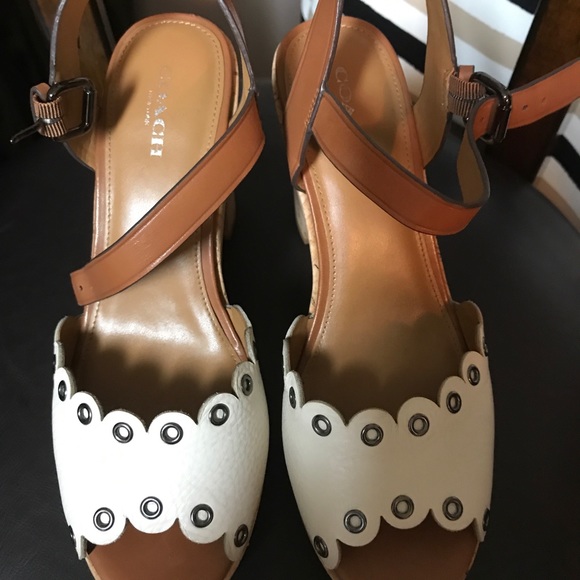 Coach shoes. Size 7 - Picture 1 of 1